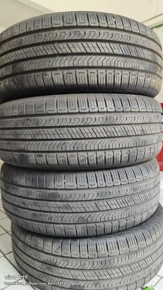 Ban mobil 265/65 R17