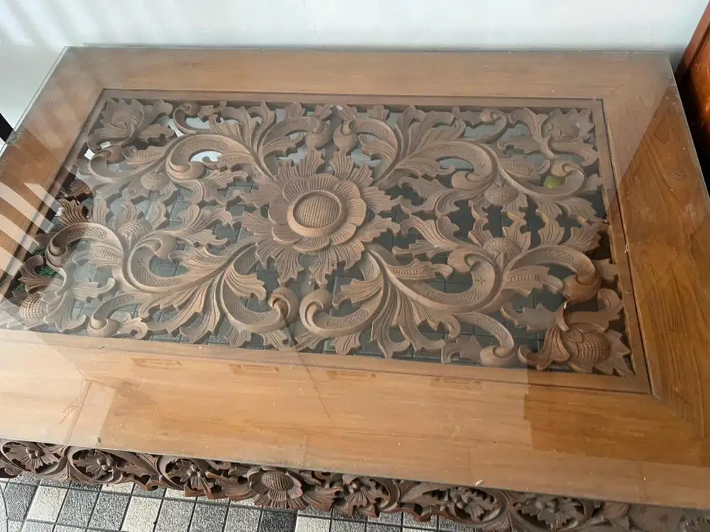 Meja full ukiran cantik dan mewah