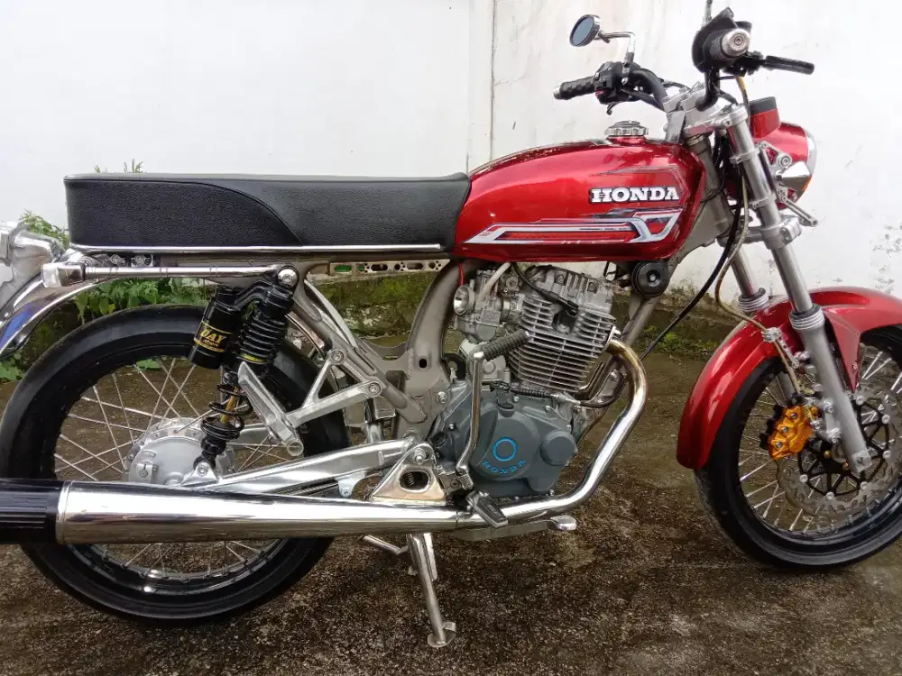 Motor Honda CB tahun 1987