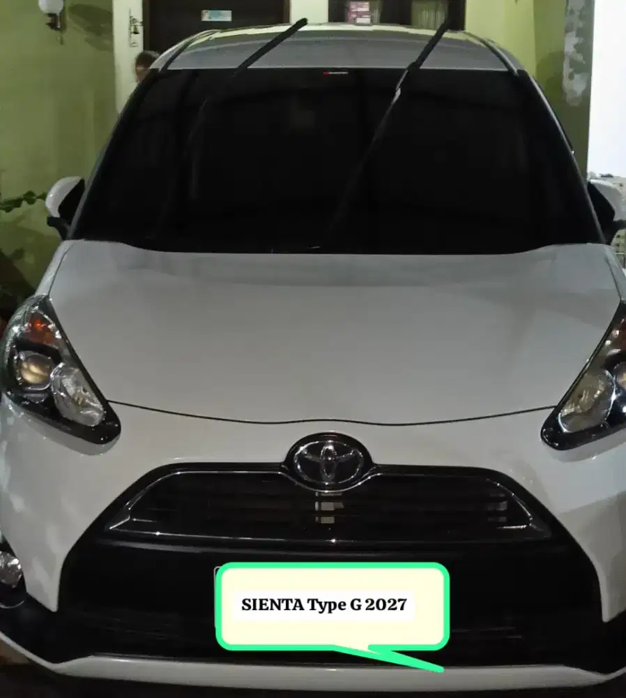 Jual Mobil Toyota Sienta 2017