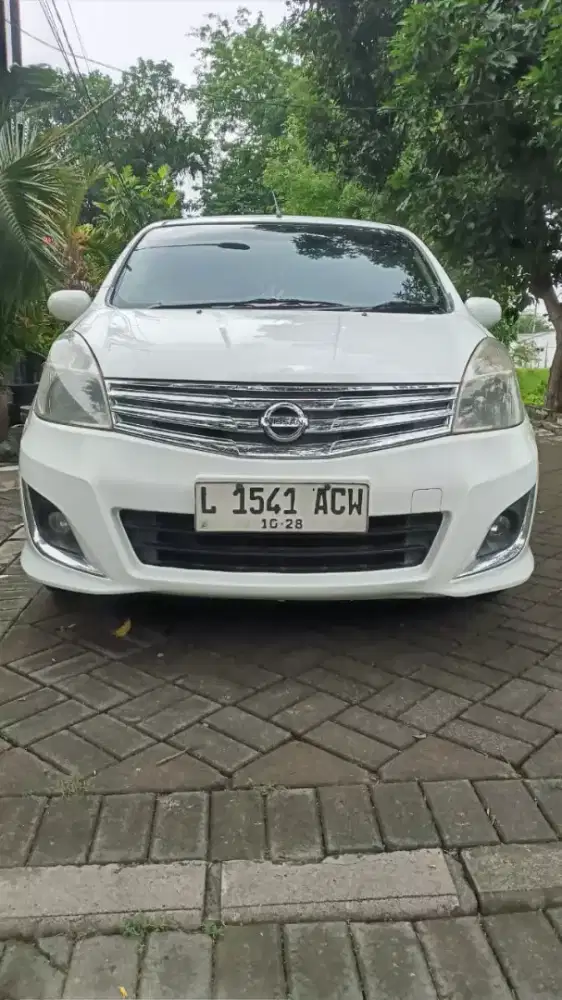 Nissan Grand Livina XV 2013 Manual sangat istimewa