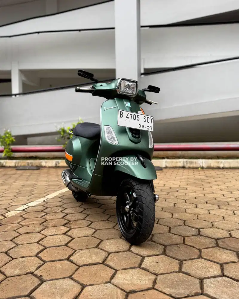 JUAL MURAH VESPA S 125 iGET 2017 MULUS