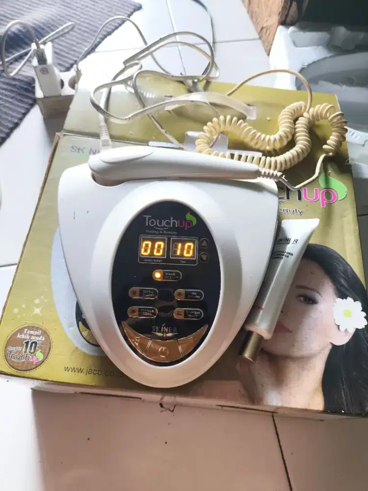 Jaco Skinner Touch Up Skincare Setrika Wajah Kecantikan Wanita