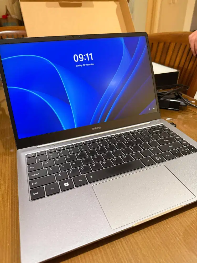 Dijual Laptop INFINIX INBOOK X2 i3-1005G1 4GB RAM 256GB SSD 14FHD WIN
