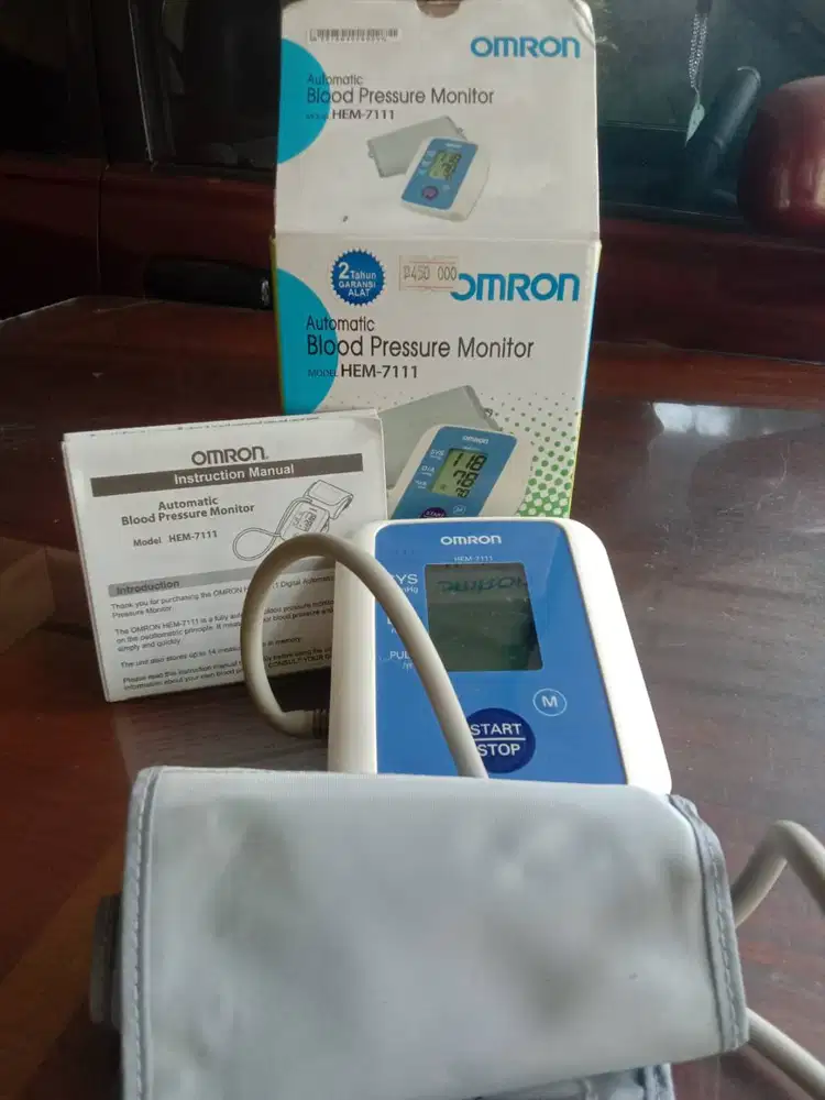 Dijual Omron HEM-7111