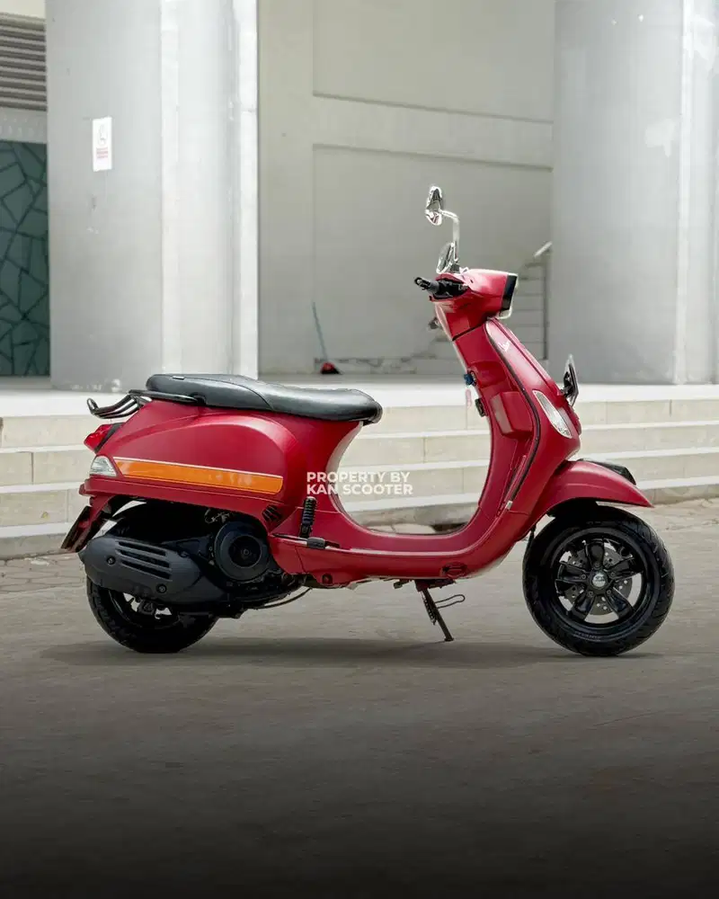 JUAL MURAH VESPA S 125 iGET 2018 MULUS