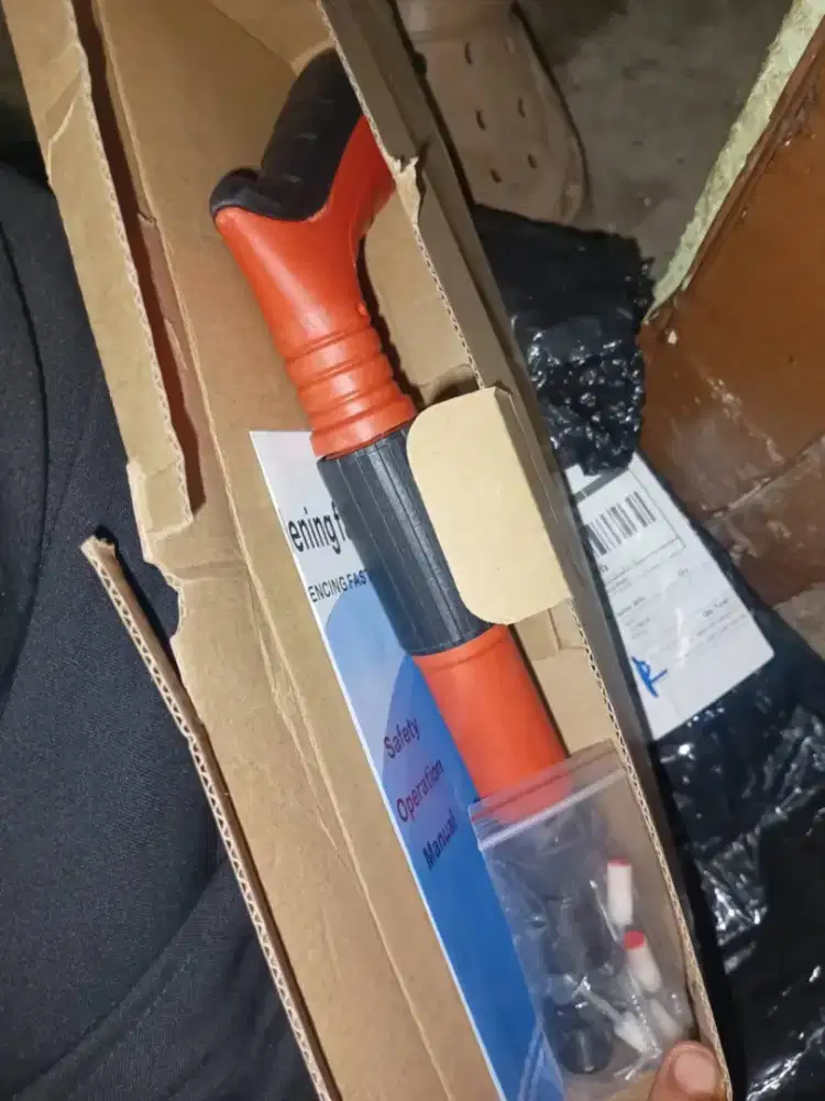 Di jual alat paku tembak mini
