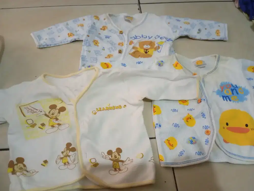 Baju atasan lengan panjang 2 pcs