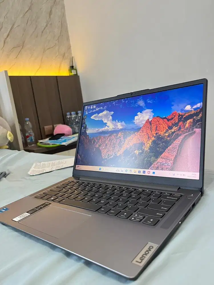 jual laptop baru beli 2 minggu tidak pernah di pakai