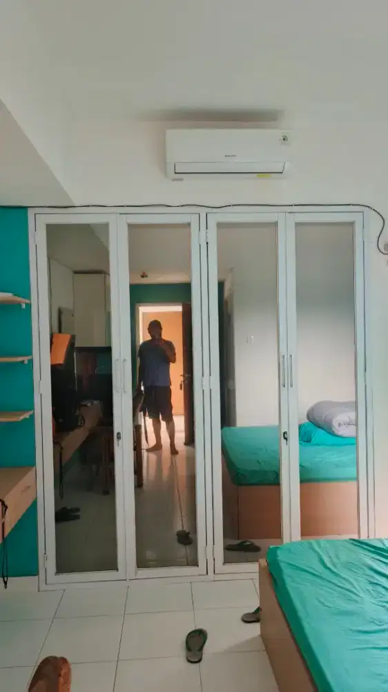 Kaca film cermin stiker kaca miror unt lemari pakaian aparment hotel