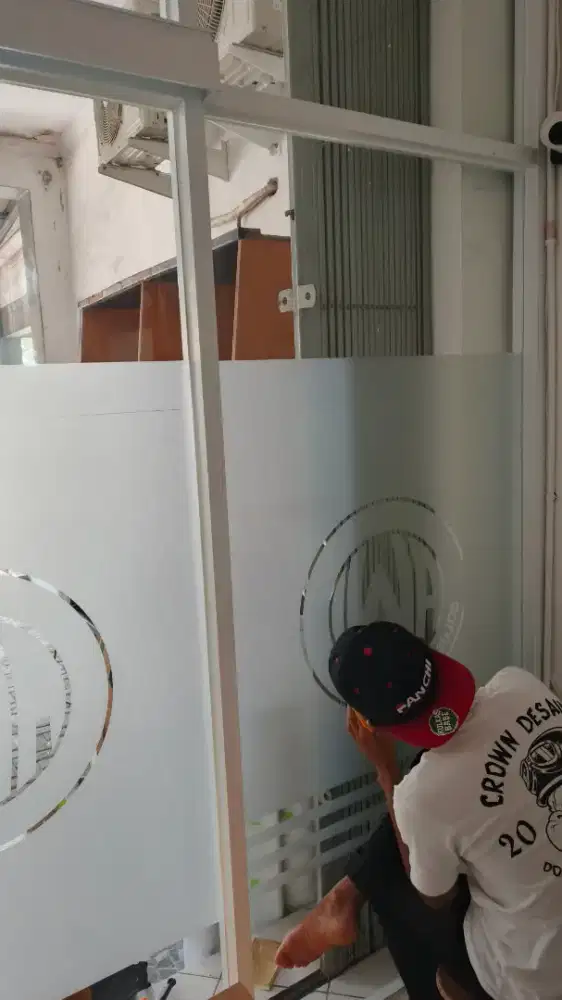 Stiker cutting sunblasting sticker buram ice logo kantor toko & hotel
