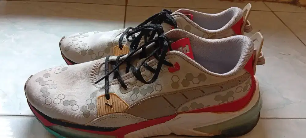 Sepatu Puma Size 46