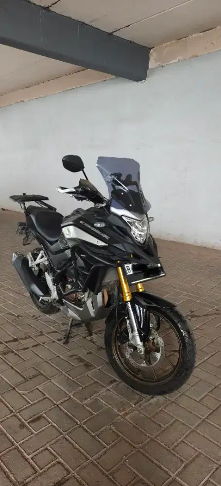 CB150X 2022 KM 7000, modif minim
