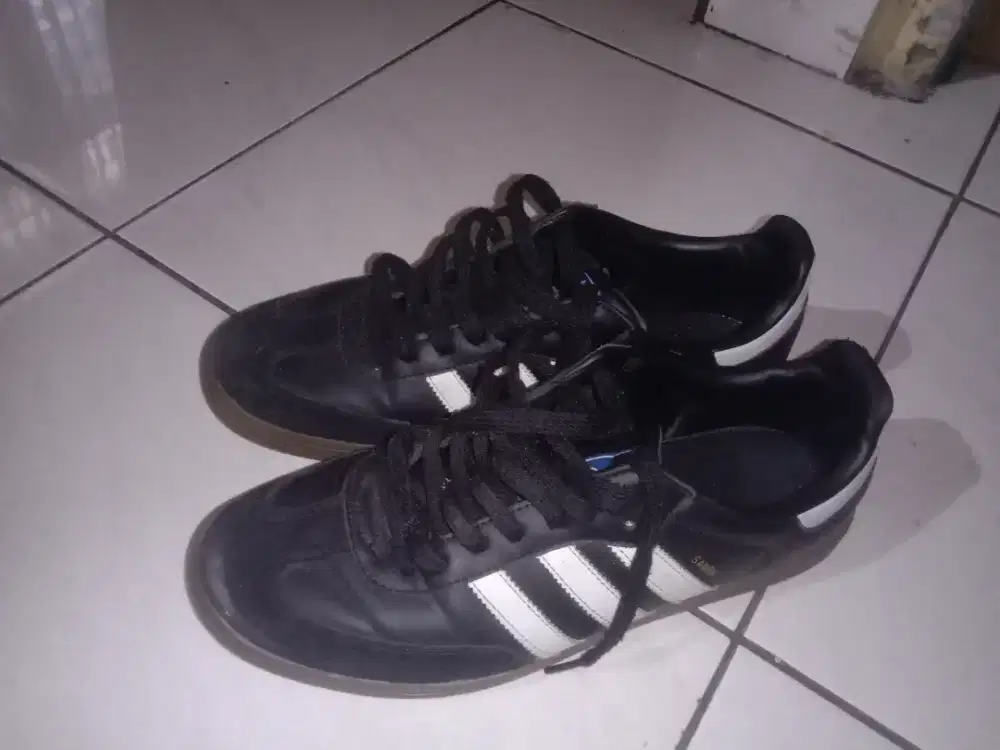 Sepatu second Adidas samba