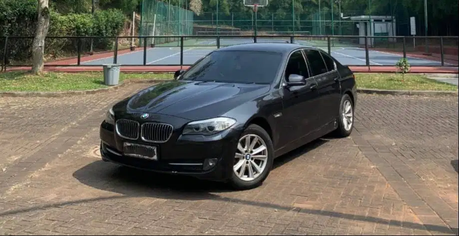 BMW 523i kondisi istimewa