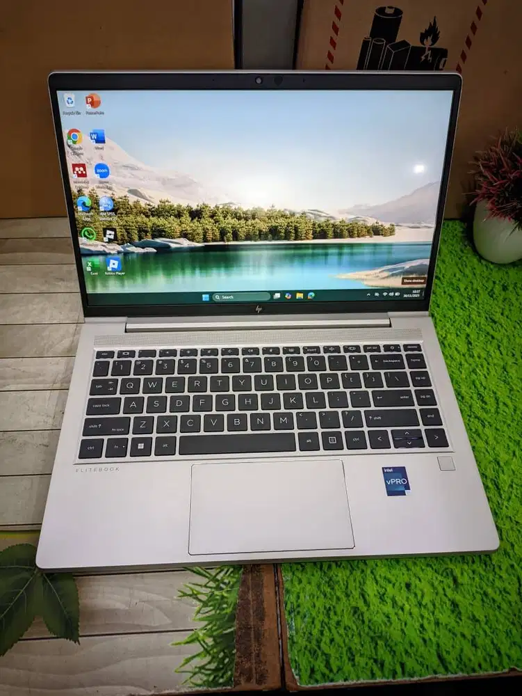 LAPTOP HP ELITEBOOK 640 G9 i7-1265U RAM 16GB SSD 512GB Touchscreen