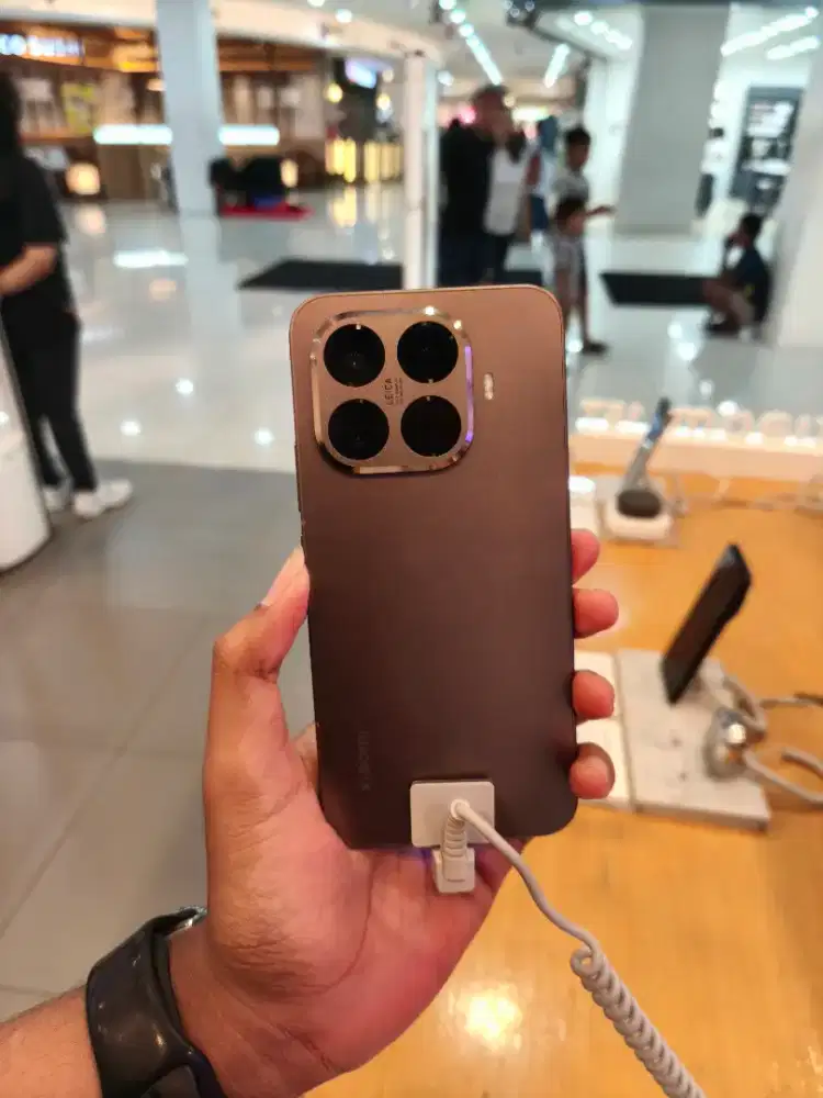 XIAOMI 15T PRO ,BISA DIKREDIT TANPA KARTU KREDIT,DP 0% FREE 2X CICILAN