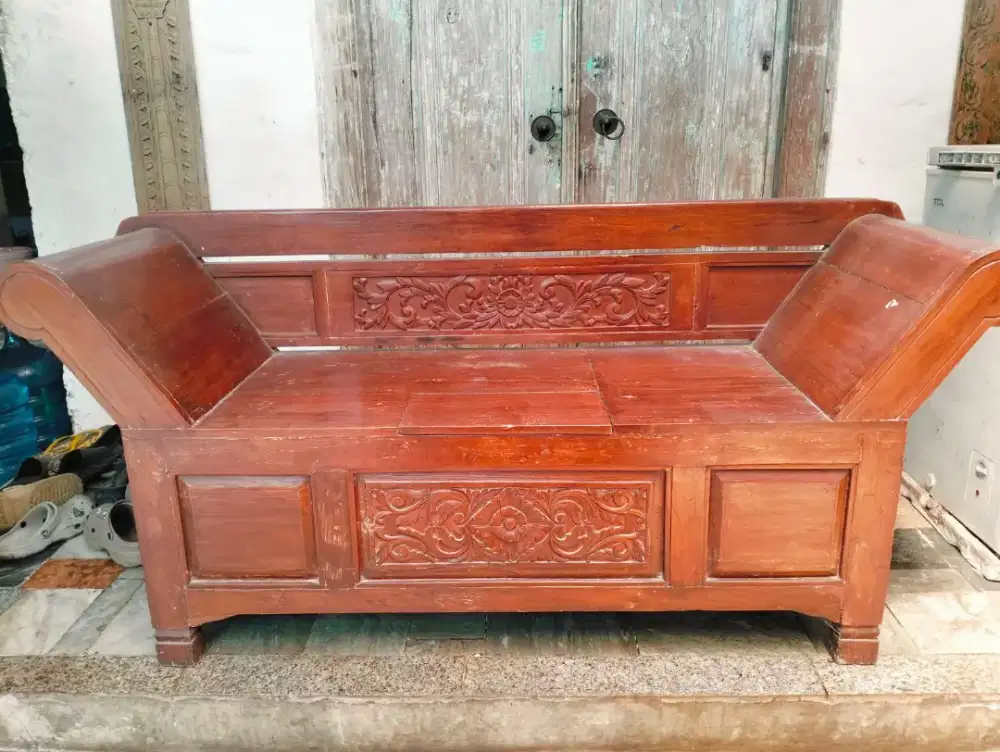 Kursi Risbang ukuran lawasan