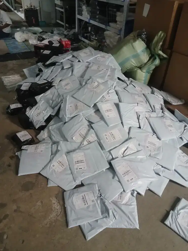 LOWONGAN FREELANCE STAF GUDANG DEKAT BANDARA SOETTA