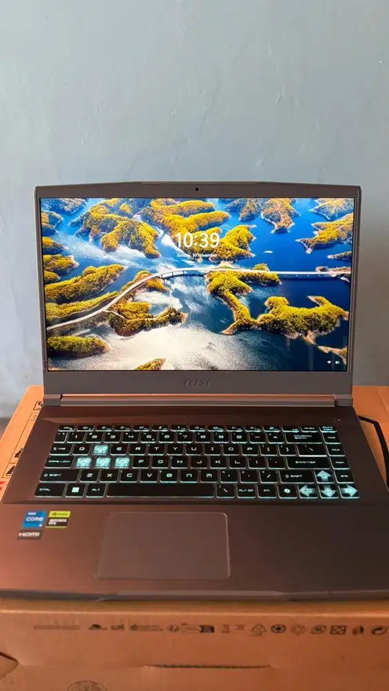 Laptop MSI Thin 15 Gen 12 RTX