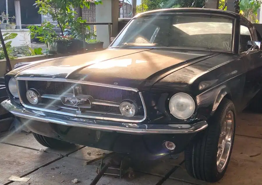 Klasik dan Antik Klasik dan Antik 1990 Bensin