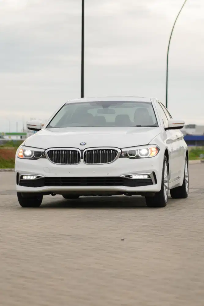 BMW 530i Luxury 2018 (G30)