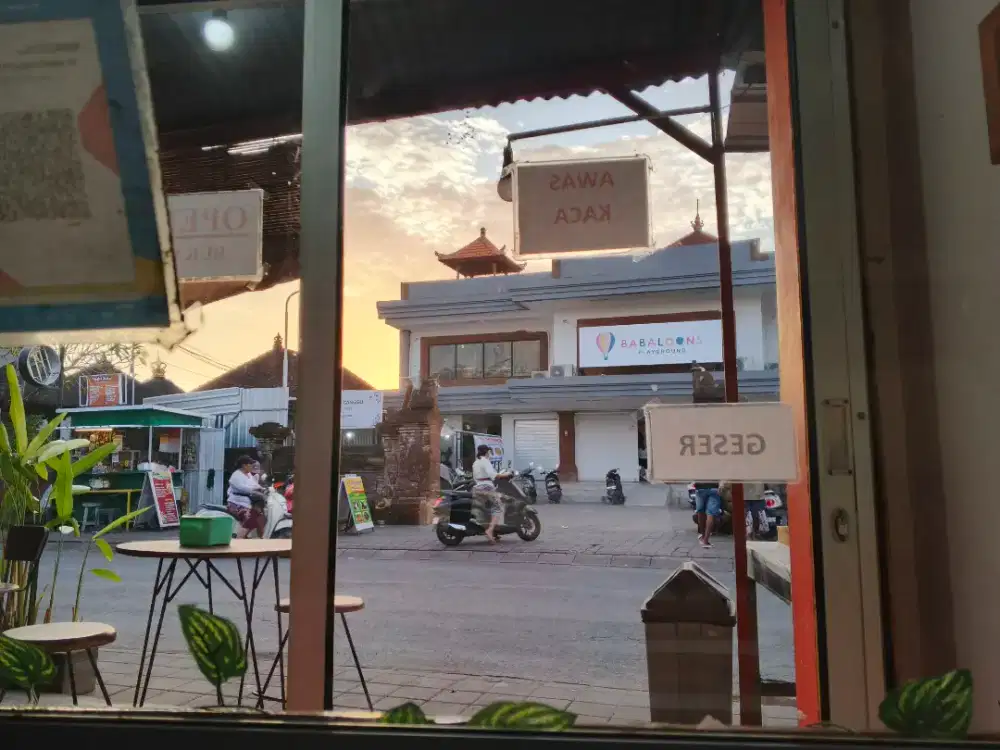 LOWONGAN KERJA JAGA TOKO GELATO ES KRIM BATUBOLONG