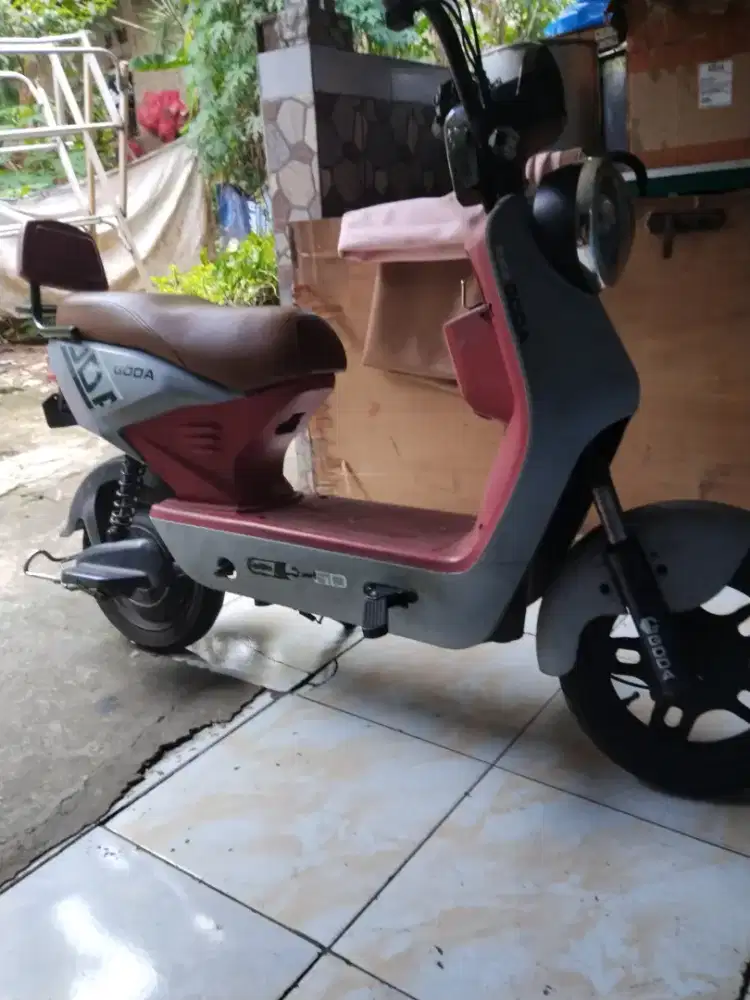 sepeda listrik merk GODA