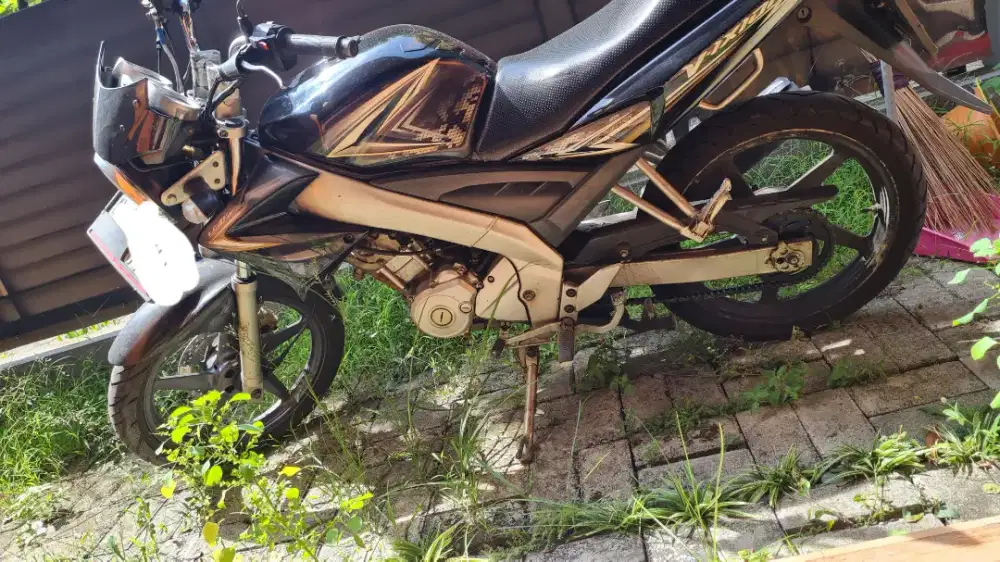 Yama Vixion 2008 old