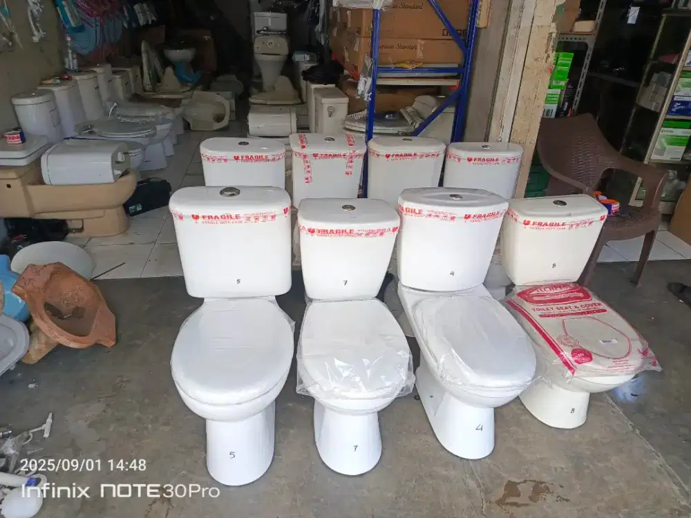 Closet duduk cina siap pakai bergaransi