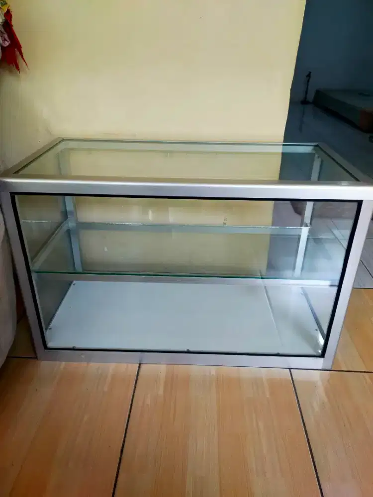 Jual Etalase kaca