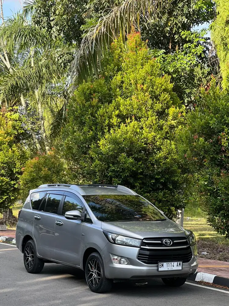 Toyota Kijang Innova 2016 Bensin