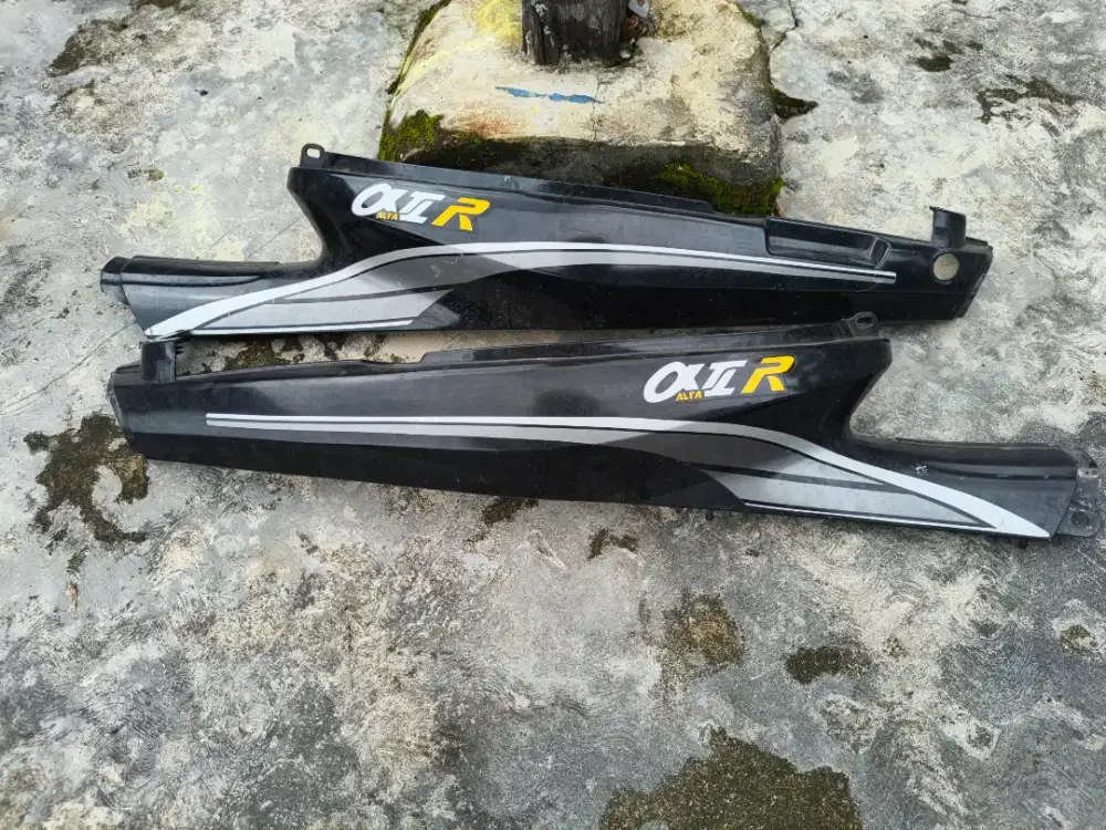 Body samping yamaha alfa kiri kanan