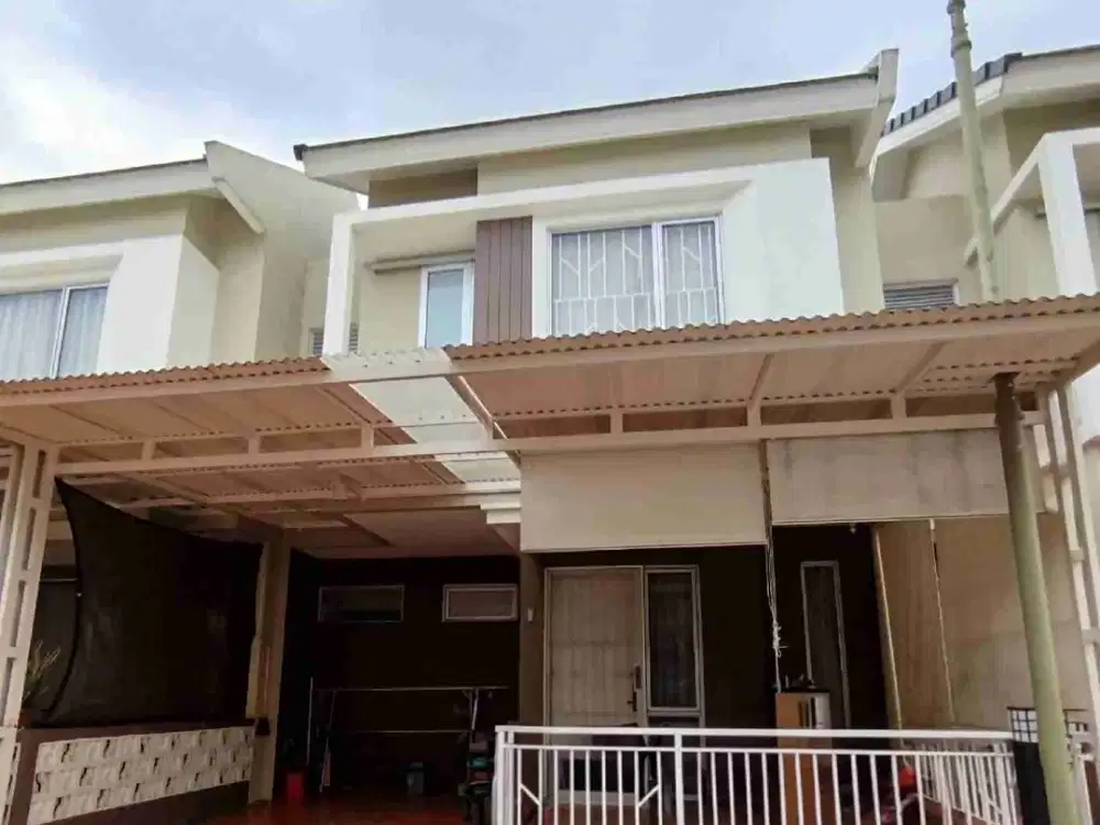 Rumah Siap Huni Full Renovasi Semi Furnished Lokasi Paling Favorite