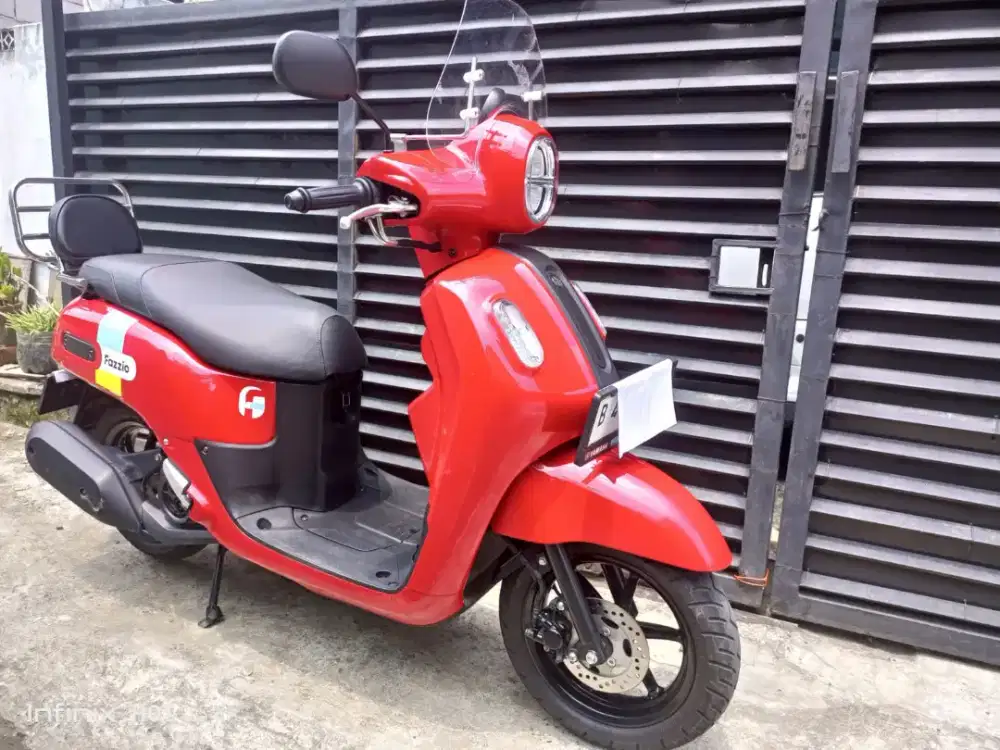 Yamaha Fazzio 2023 type tertinggi Low KM
