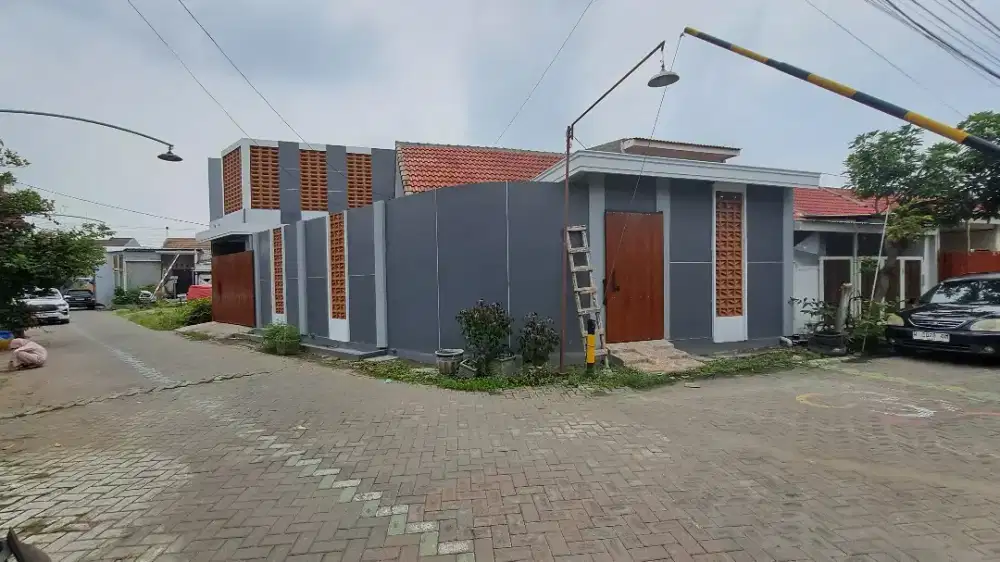 DIJUAL Cepat: Rumah Baru Renovasi di PPS Gresik!
