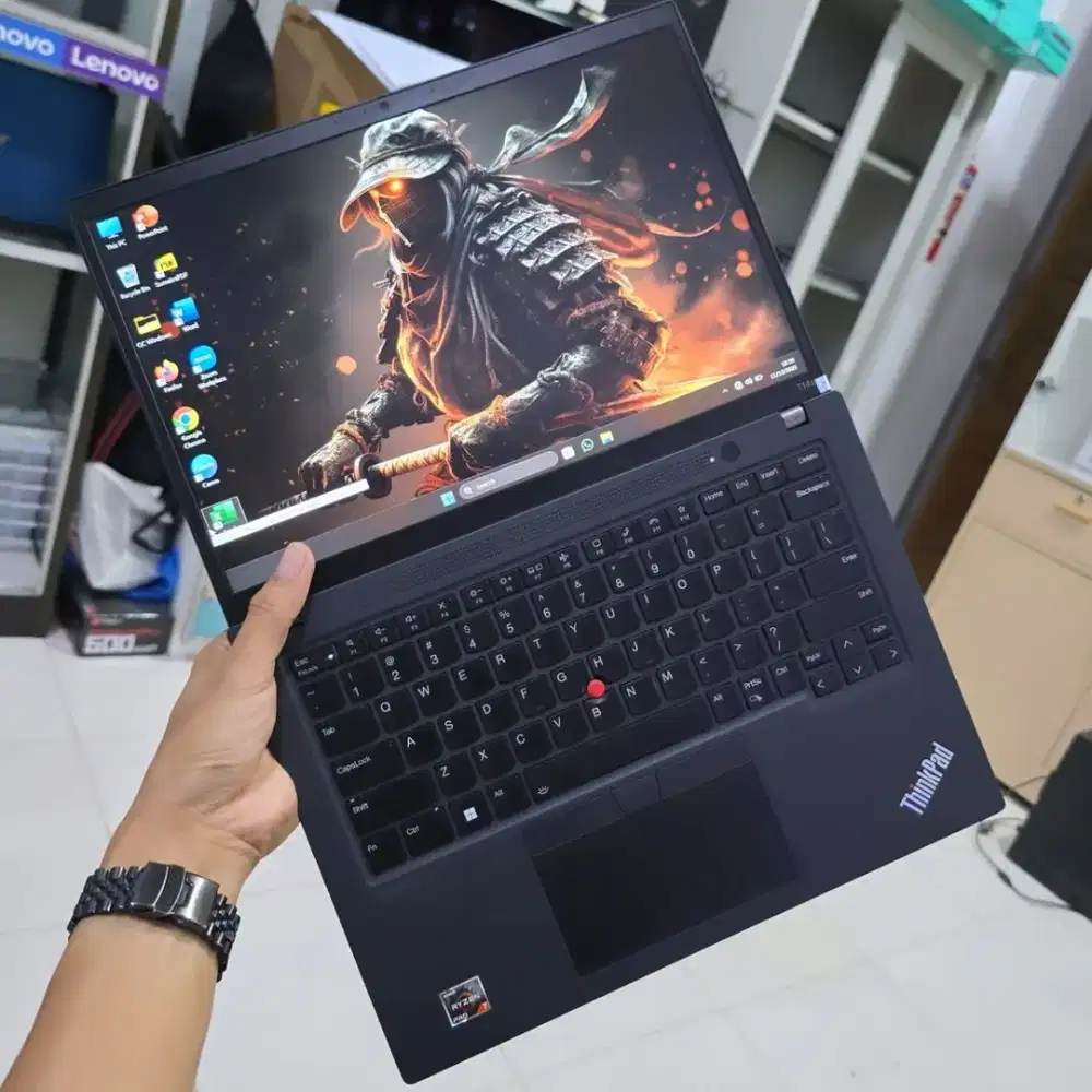 Lenovo ThinkPad T14s Gen 3 – Ryzen 7 | RAM 16GB | SSD 256GB | VGA 8GB