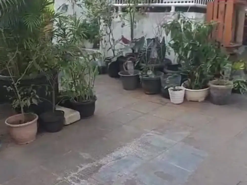 Rumah Hibrida blok RA sudah tinggi 1,5m dr jalan, row 2 mobil