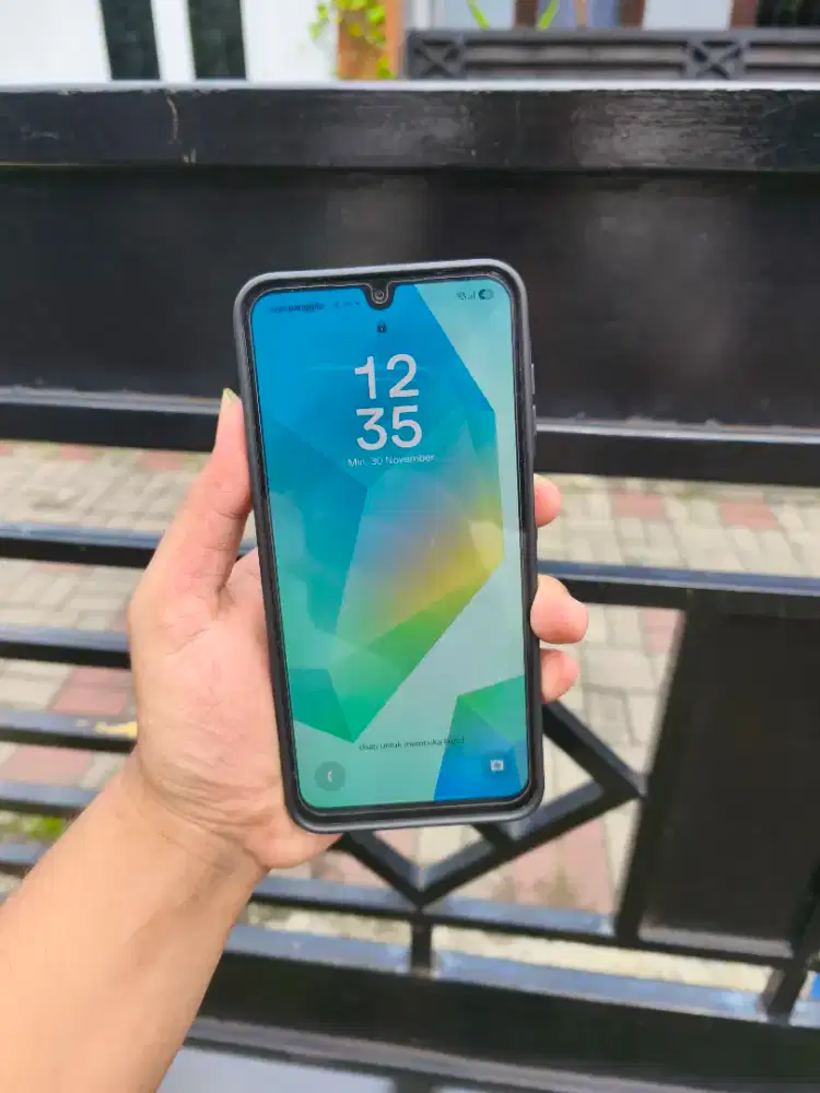 Samsung a16 8/128 gb