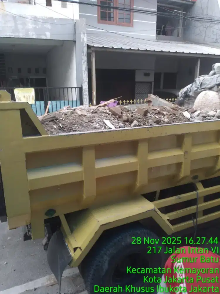 Jasa buang puing proyek