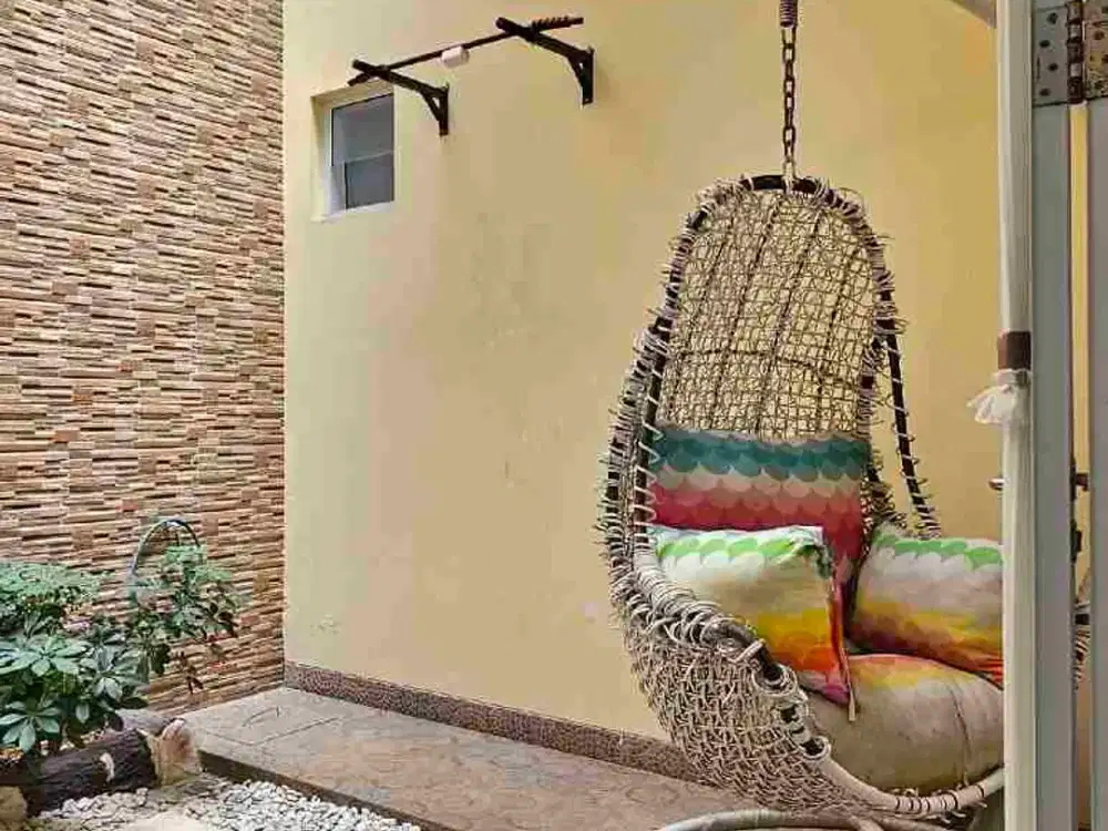 Termurah  Dikelasnya Rumah  Cantik Full Renovasi Semi Furnished  Lokasi Strategis