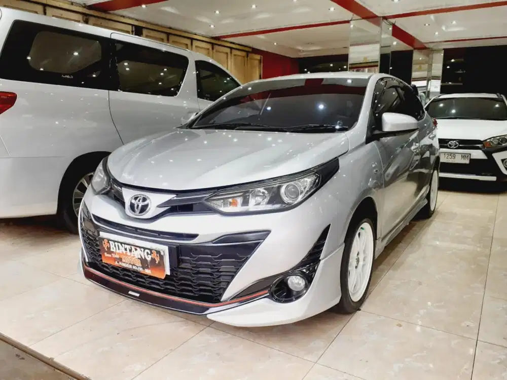 TOYOTA YARIS G MT 2018 FACELIFT SILVER / MDL THN 2019 (BINTANG MOTOR)