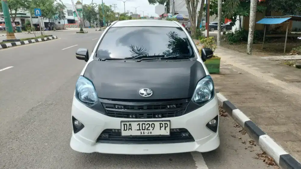 Dijual Mobil Toyota Agya Tahun 2016 Type Tertinggi TRDs 1.0 (MANUAL)