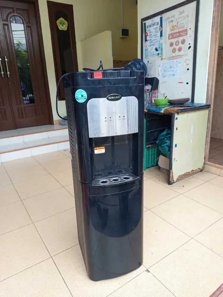 DISPENSER BEKAS SHARP