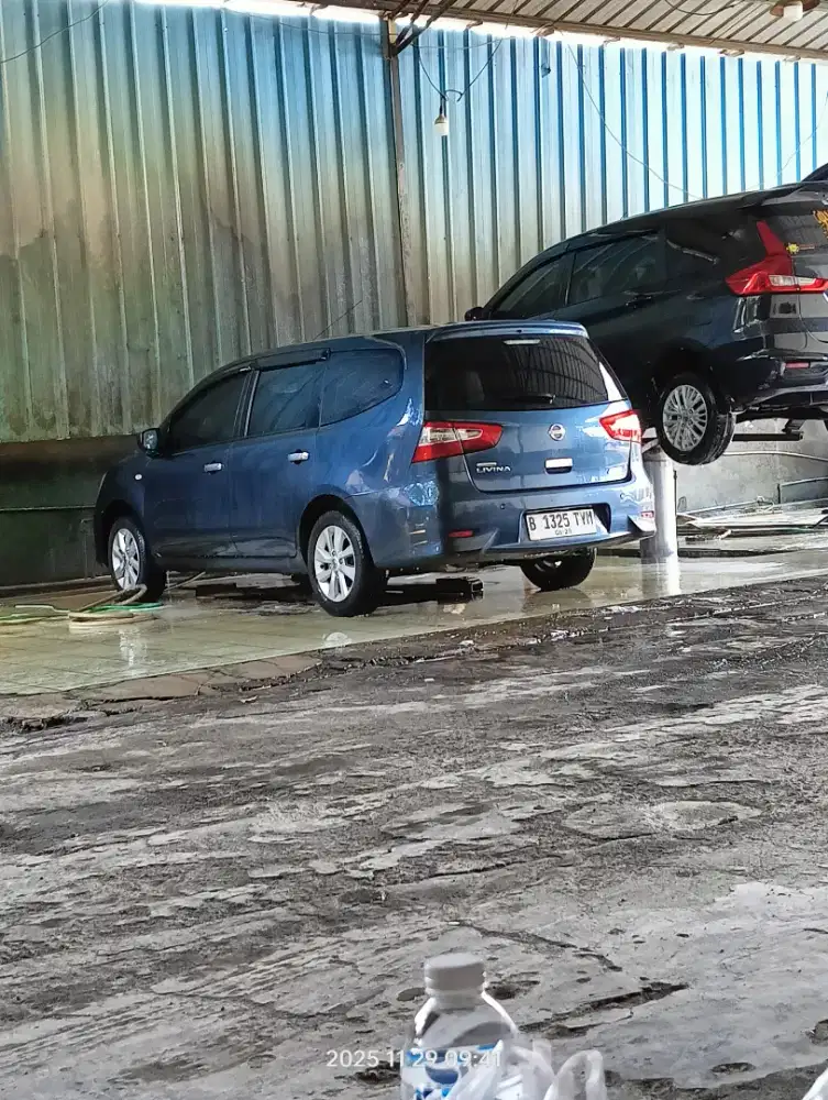 Nissan Grand Livina 2014 Type SV, Matic