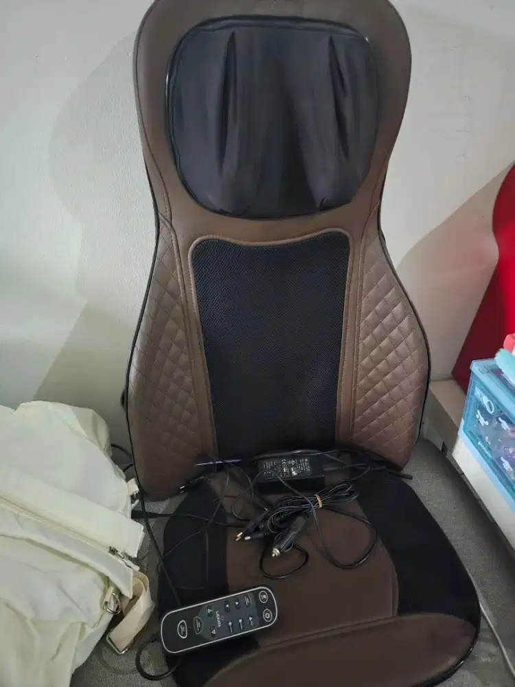 Dijual Kursi Pijet Second merk LEXATA (azko)