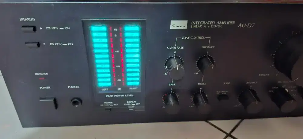 Amplifier sansui au d7 untuk bahan