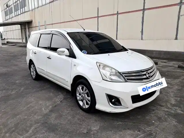 PROMO Low Angsuran Nissan Grand livina 1.5 Ultimate Bensin-AT 2012 NIJ