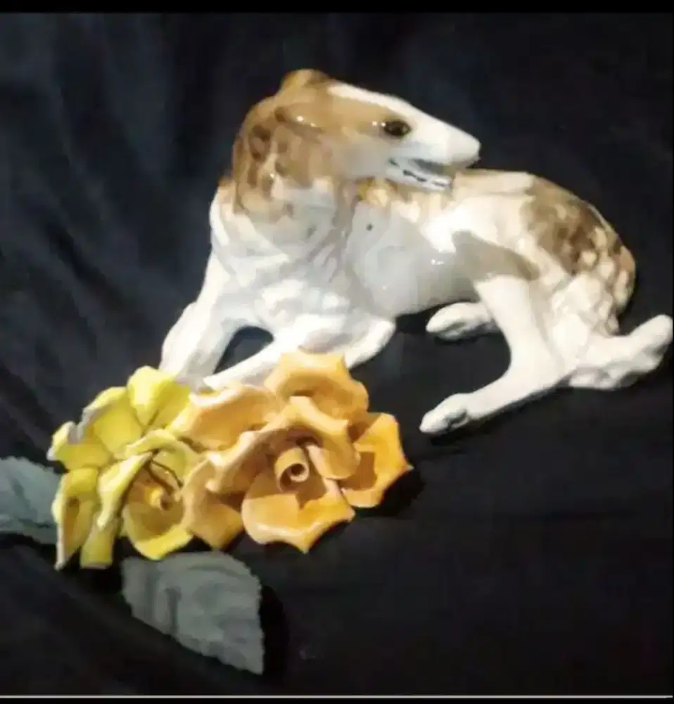 Pajangan Anjing Borzoi Lomonosov Pottery (Rusia)