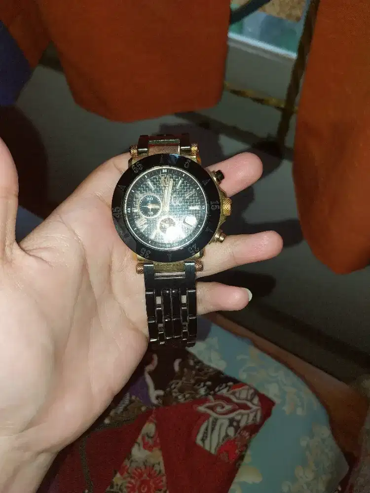 PRELOVED JAM GUESS COLLECTION BLACK GOLD